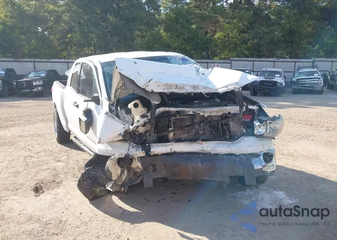 2009 Toyota Tundra Sr5 4.7L V8 z USA, uszkodzony, nr VIN 5TFBT54139X014883